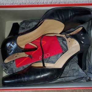 Aerosoles black pumps
